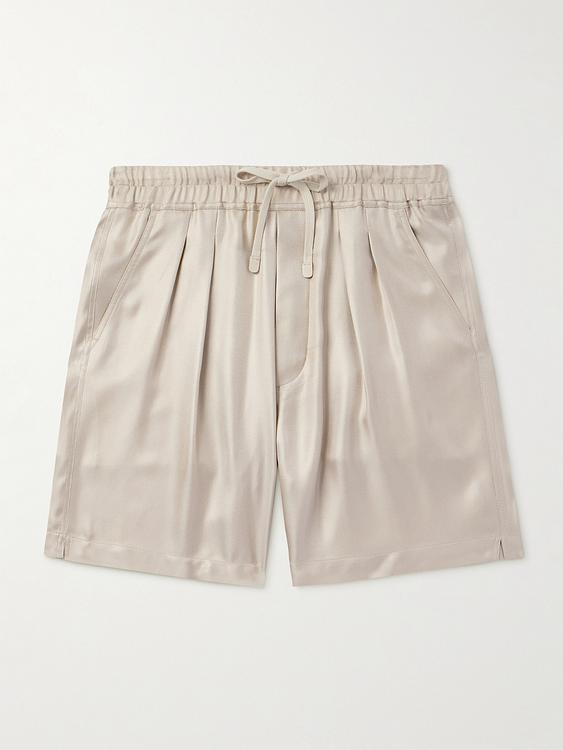 Beige linen shorts from Tom Ford