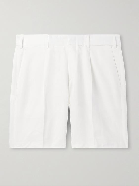 White chino shorts from Brioni