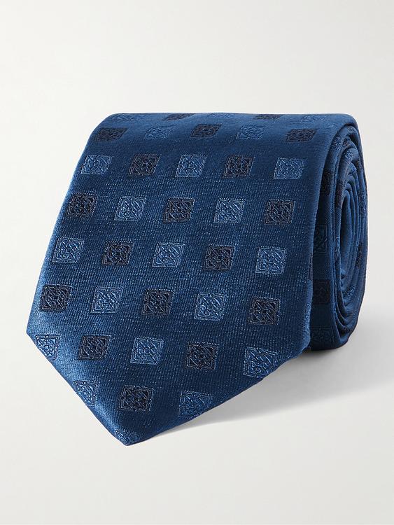 Dark blue tie from Brunello Cucinelli