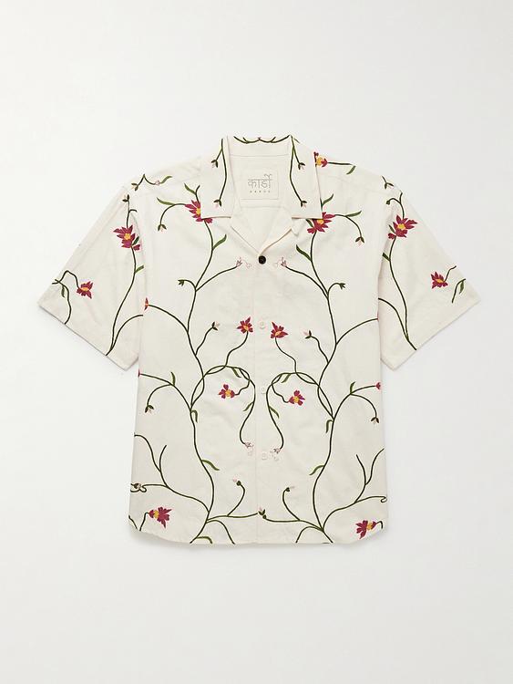 White t-shirt from Kardo