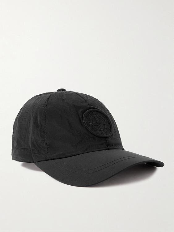 Black cap from Stone Island