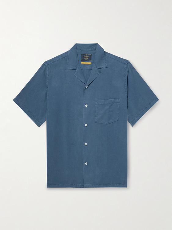 Dark grey short sleeve shirt from Portuguese Flannel