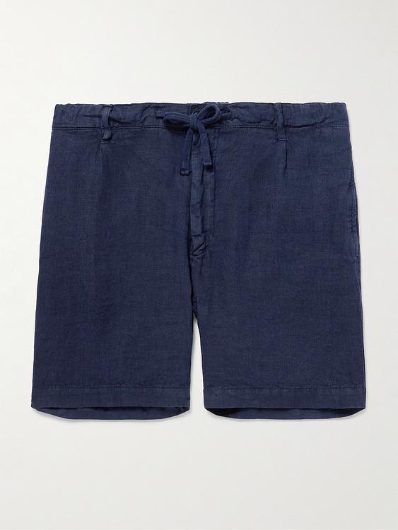 Dark blue chino shorts from Hartford