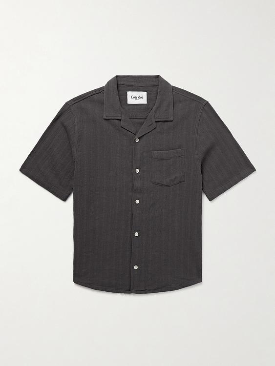 Dark grey short sleeve shirt from Corridor