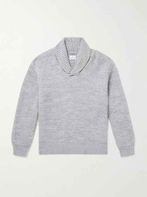 Grey sweater from Kingsman