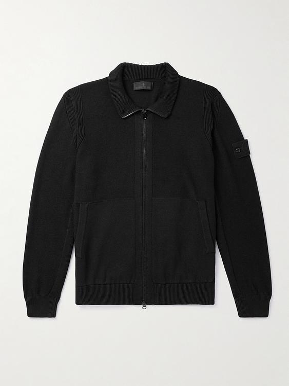 Black cardigan from Stone Island