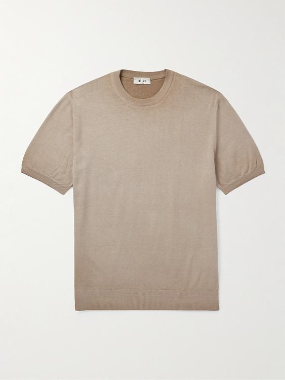 Taupe t-shirt from Altea