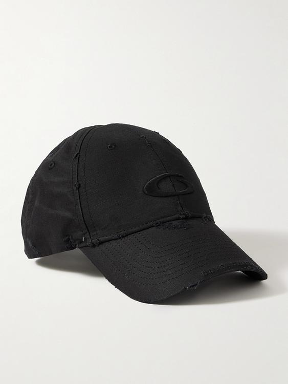 Black cap from Balenciaga