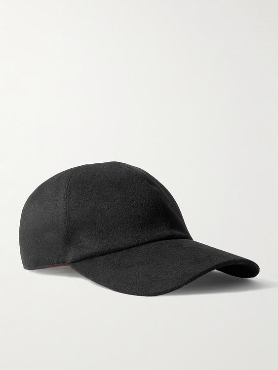 Black cap from Loro Piana