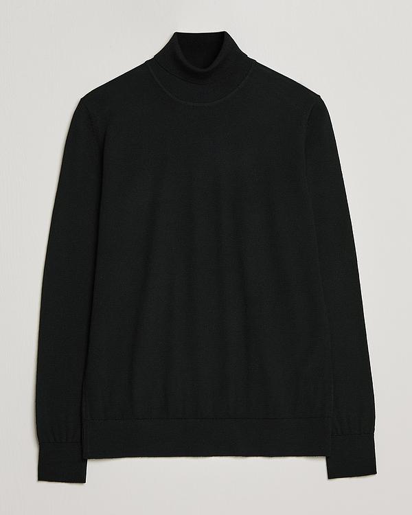 Black turtleneck from Samsøe & Samsøe