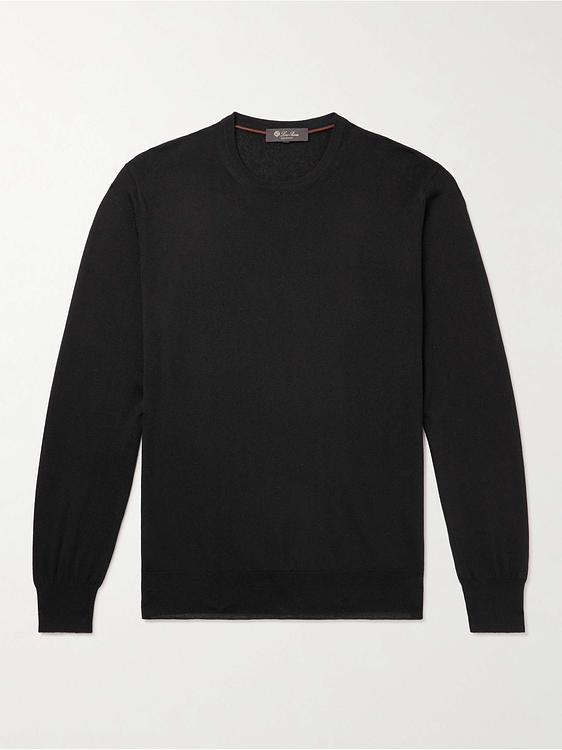 Black cashmere sweater from Loro Piana