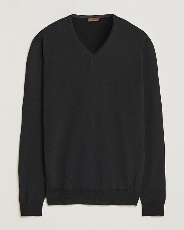 Black v-neck sweater from Stenströms