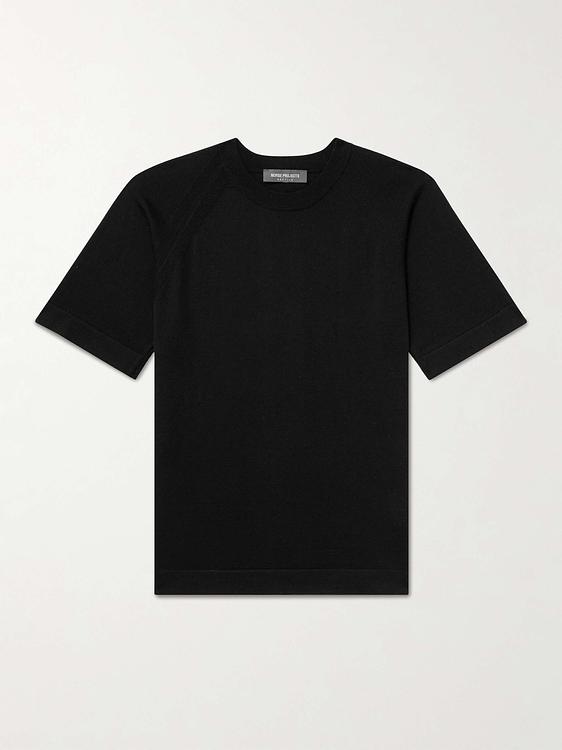Black t-shirt from Norse Projects Arktisk