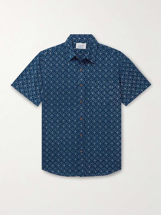 Dark blue short sleeve shirt from Faherty