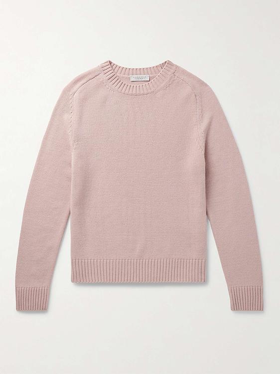 Light pink cashmere sweater from Gabriela Hearst
