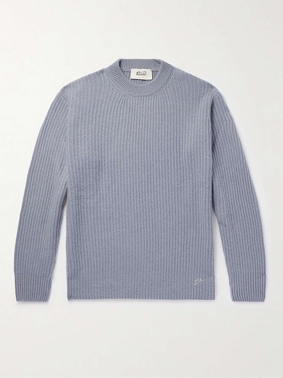 Blue cashmere sweater from Valstar