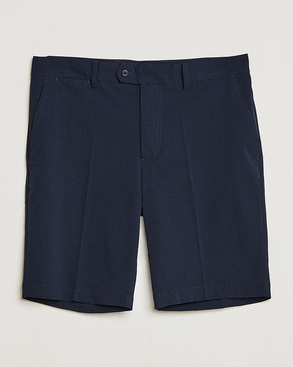 Black chino shorts from J.Lindeberg