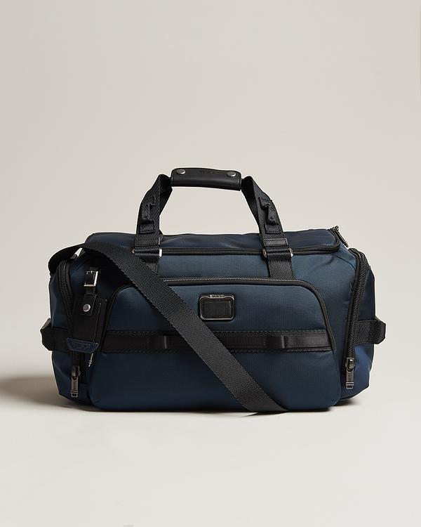 Black weekend bag from Tumi