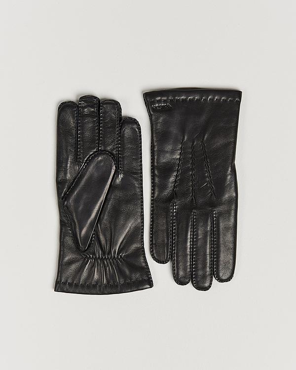 Black gloves from Hestra