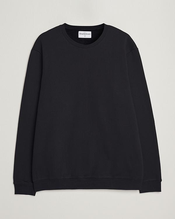 Black sweatshirt from Bread & Boxers