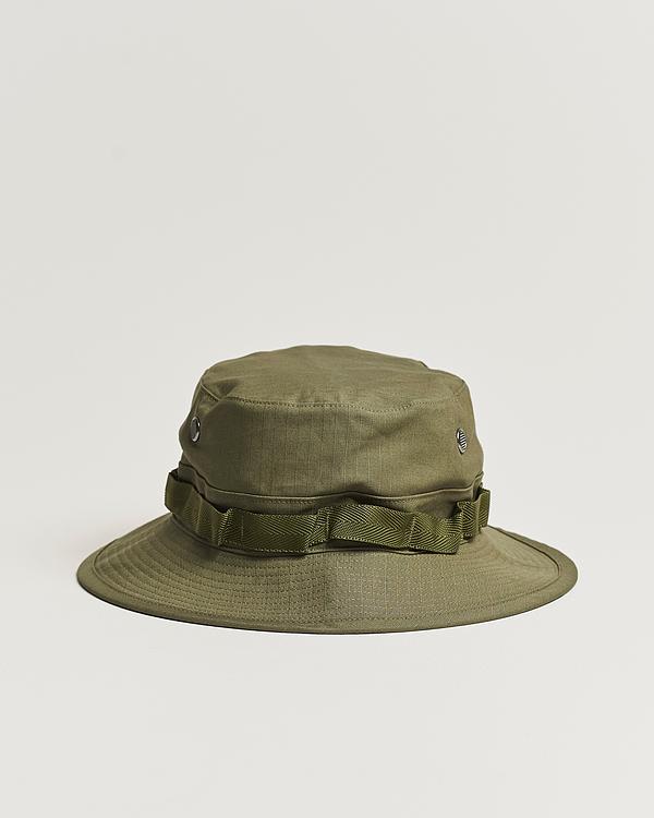 Taupe hat from orSlow