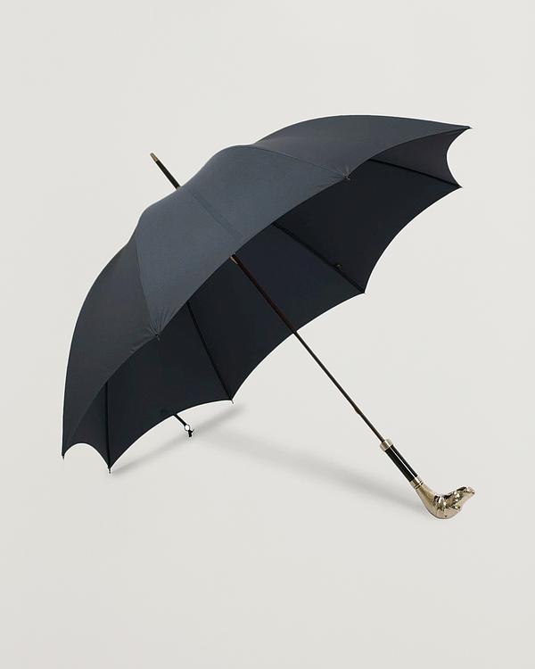 Black umbrella from Fox Umbrellas