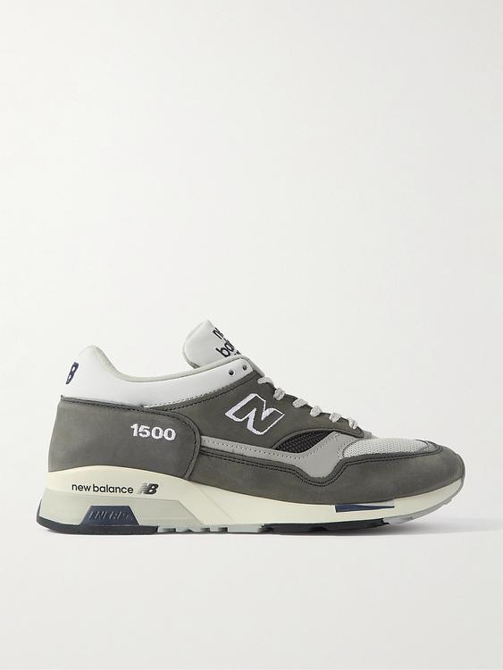 Dark green sneakers from New Balance