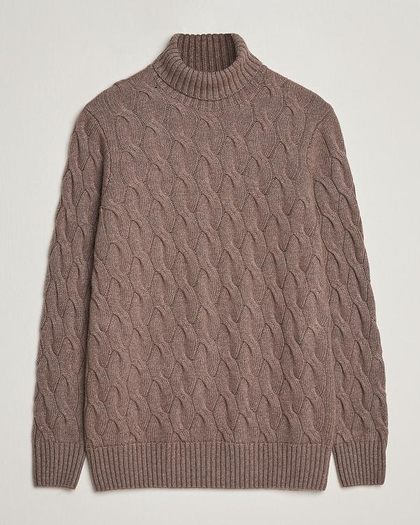 Taupe turtleneck from Oscar Jacobson