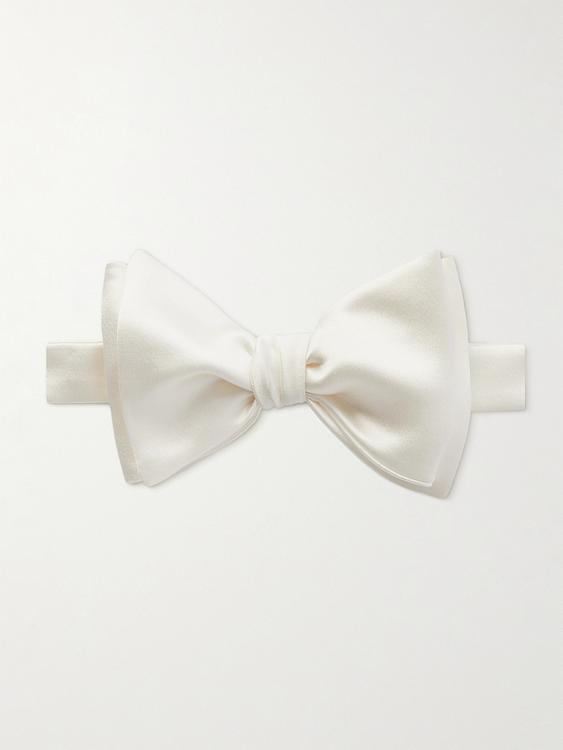 White bow tie from Brunello Cucinelli