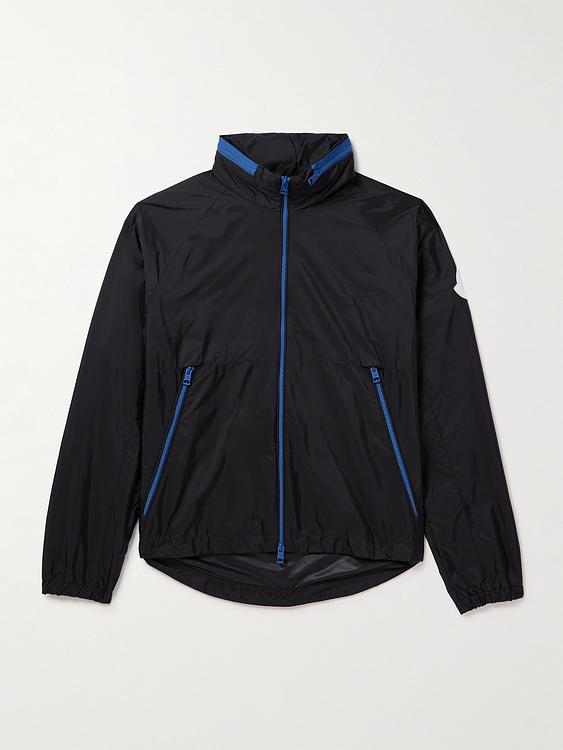 Black casual jacket from Moncler