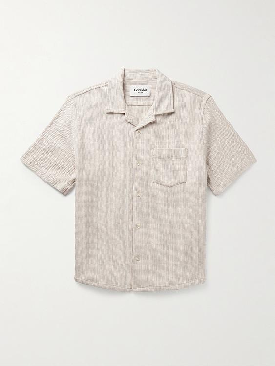 White short sleeve shirt from Corridor