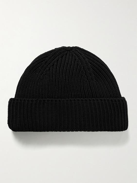 Black beanie from S.N.S. Herning
