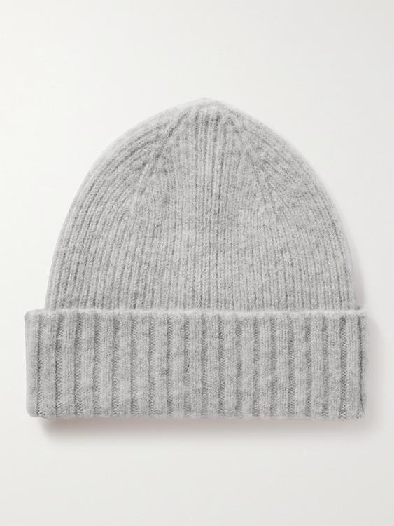 Grey beanie from Mr P.