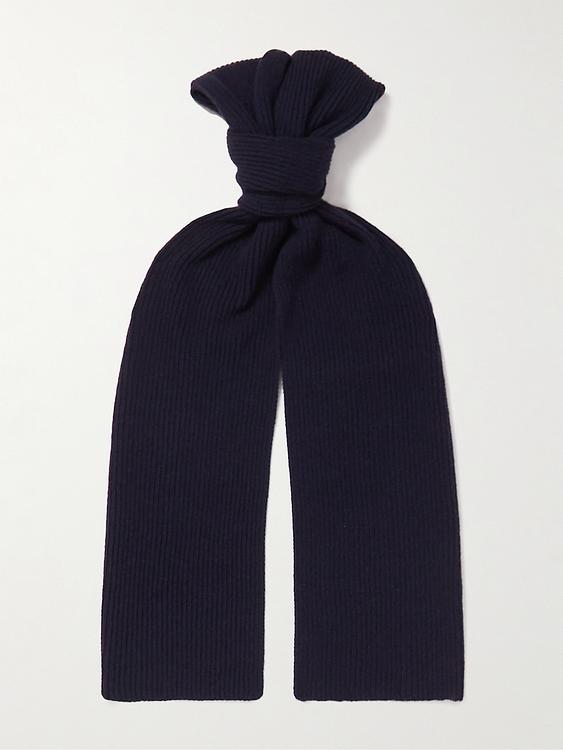 Black scarve from William Lockie