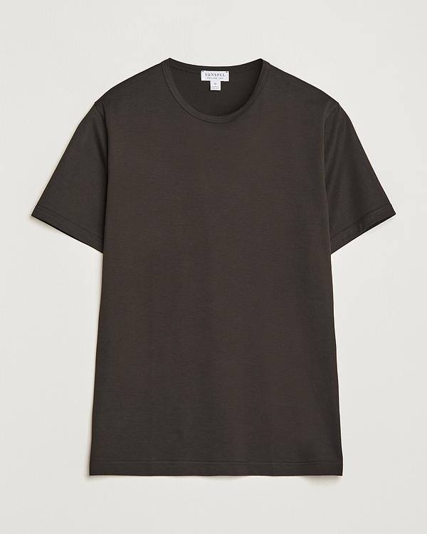 Dark grey t-shirt from Sunspel
