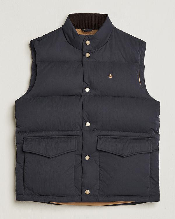 Dark grey vest from Morris
