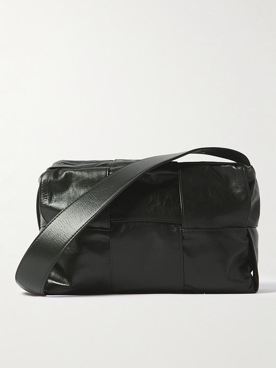 Black weekend bag from Bottega Veneta