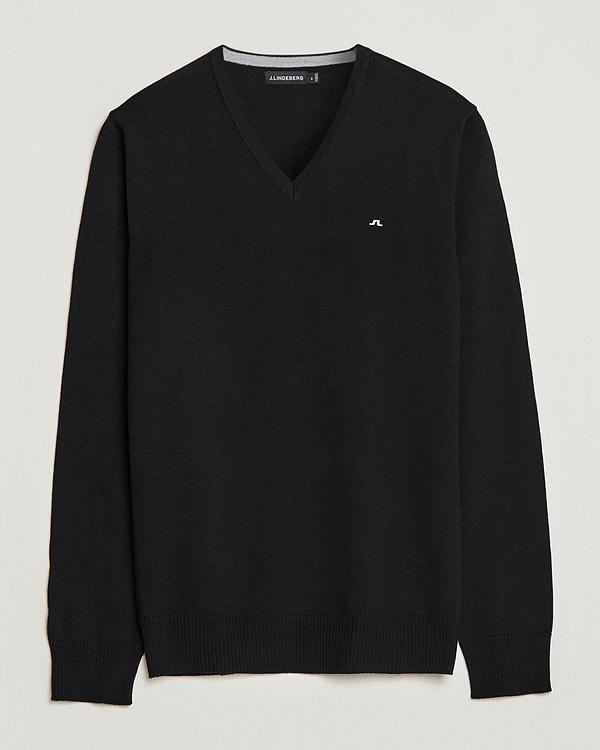 Black v-neck sweater from J.Lindeberg