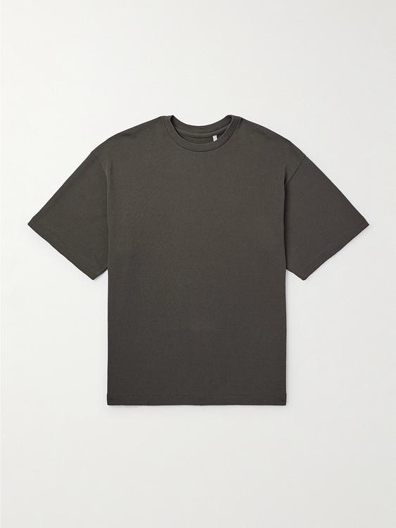 Dark green t-shirt from Kaptain Sunshine