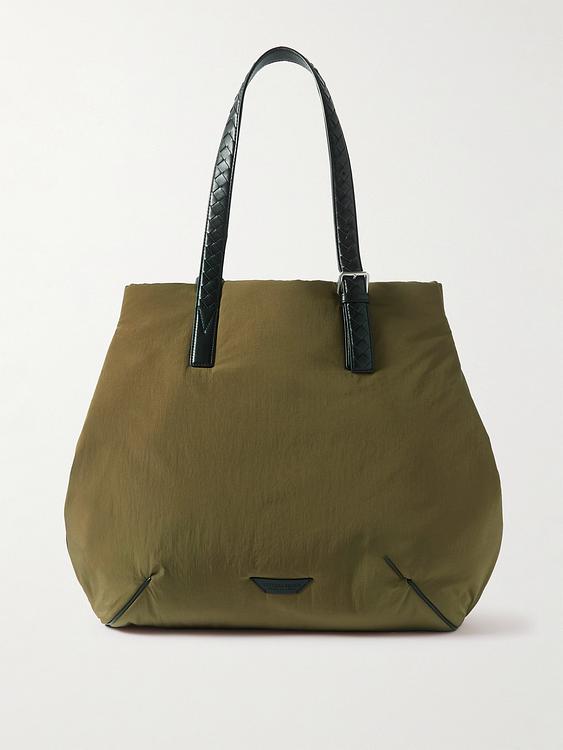 Dark green tote bag from Bottega Veneta