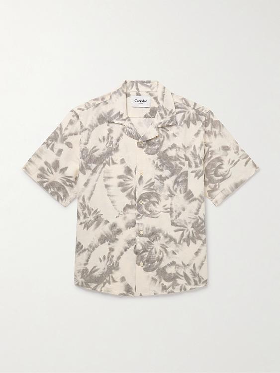 White short sleeve shirt from Corridor