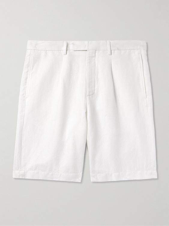 White chino shorts from Boglioli