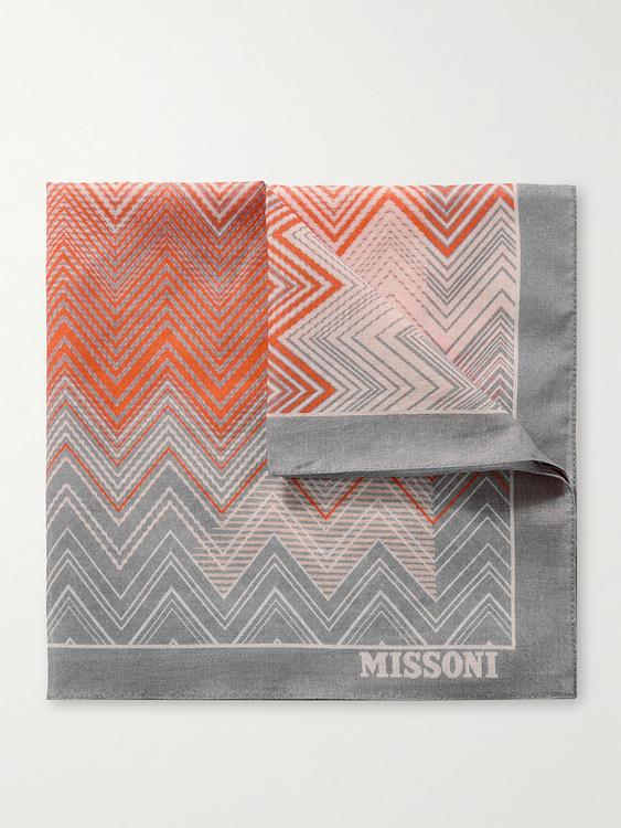 Grey pocket square from Missoni