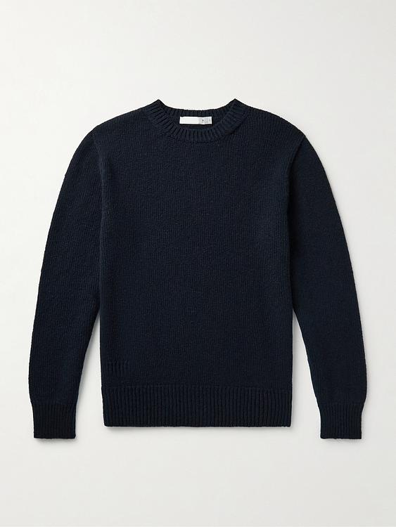 Black sweatshirt from Inis Meáin