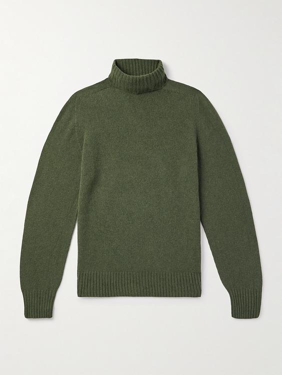 Dark green turtleneck from Officine Générale