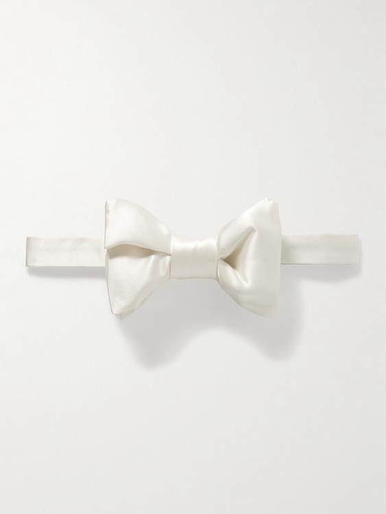 White bow tie from Tom Ford