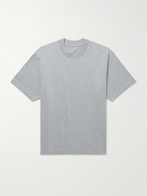 Grey t-shirt from Kaptain Sunshine