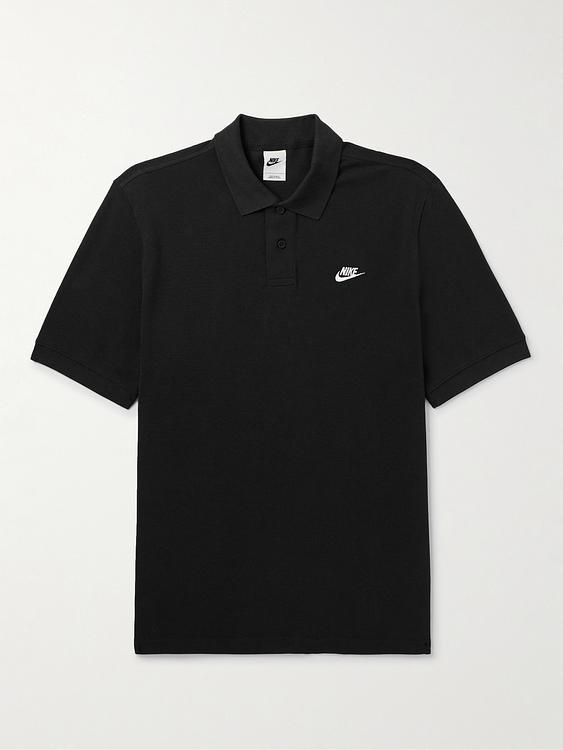 Black t-shirt from Nike