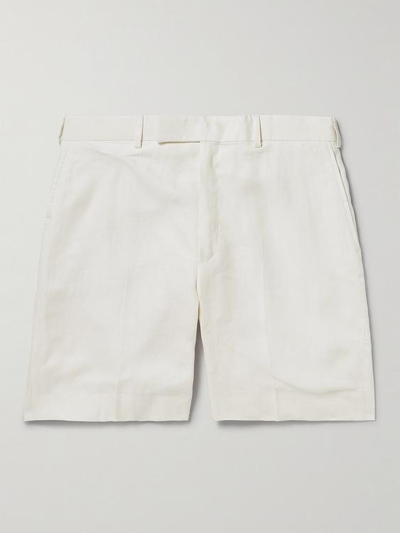 White chino shorts from Kingsman