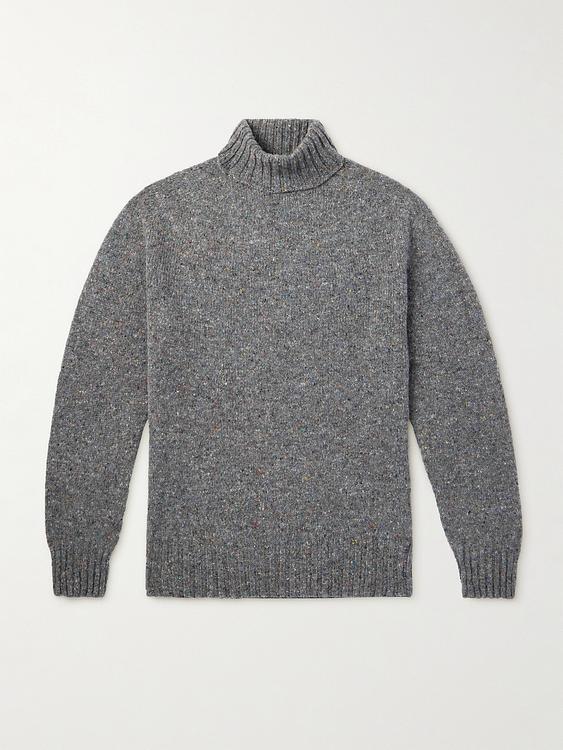 Grey turtleneck from Howlin'